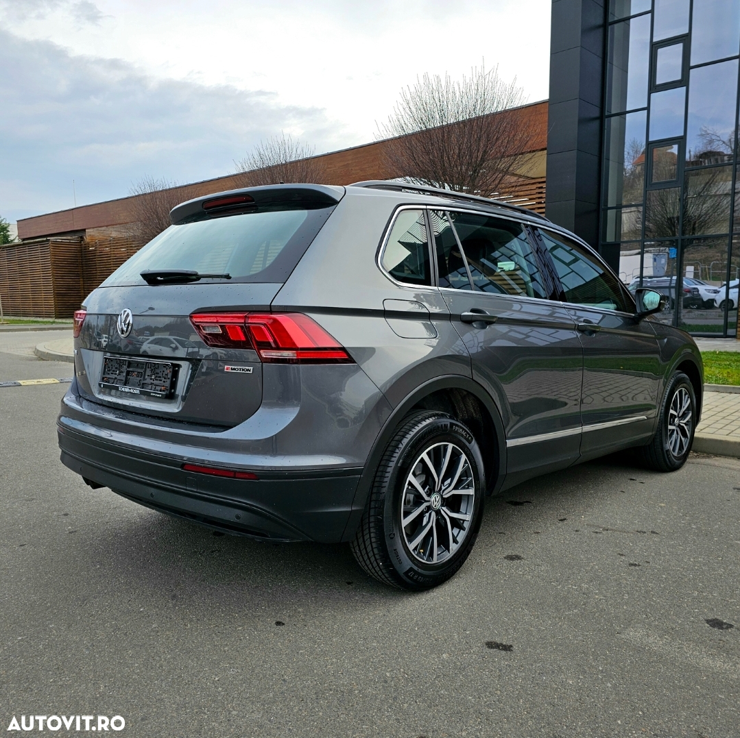 Volkswagen Tiguan 2.0 TDI DSG 4Mot Highline - 31