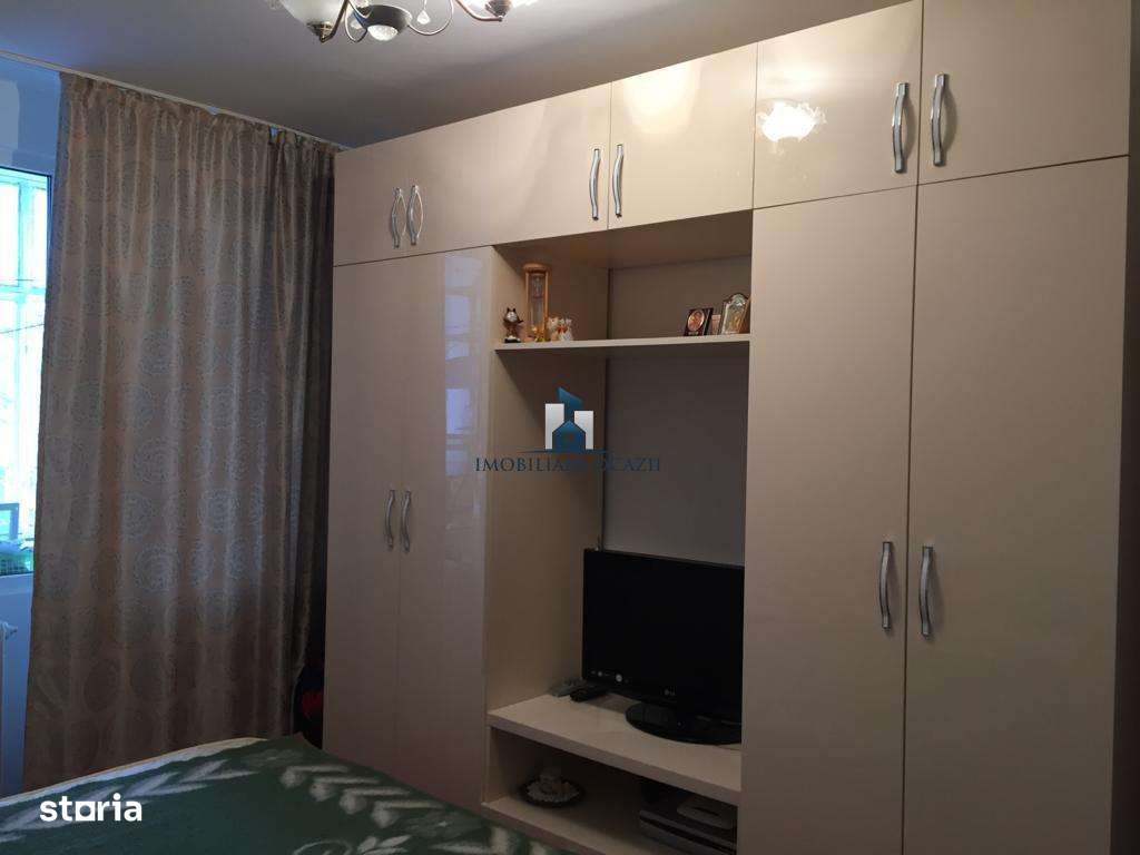 Vanzare Apartament 3 Camere Semidecomandat Berceni-Spinis-5