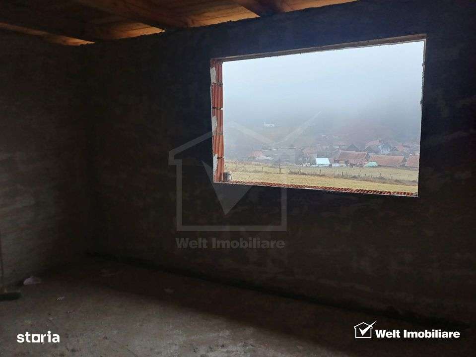 Casa noua la tara cu teren generos - Imagine principală: 2/8