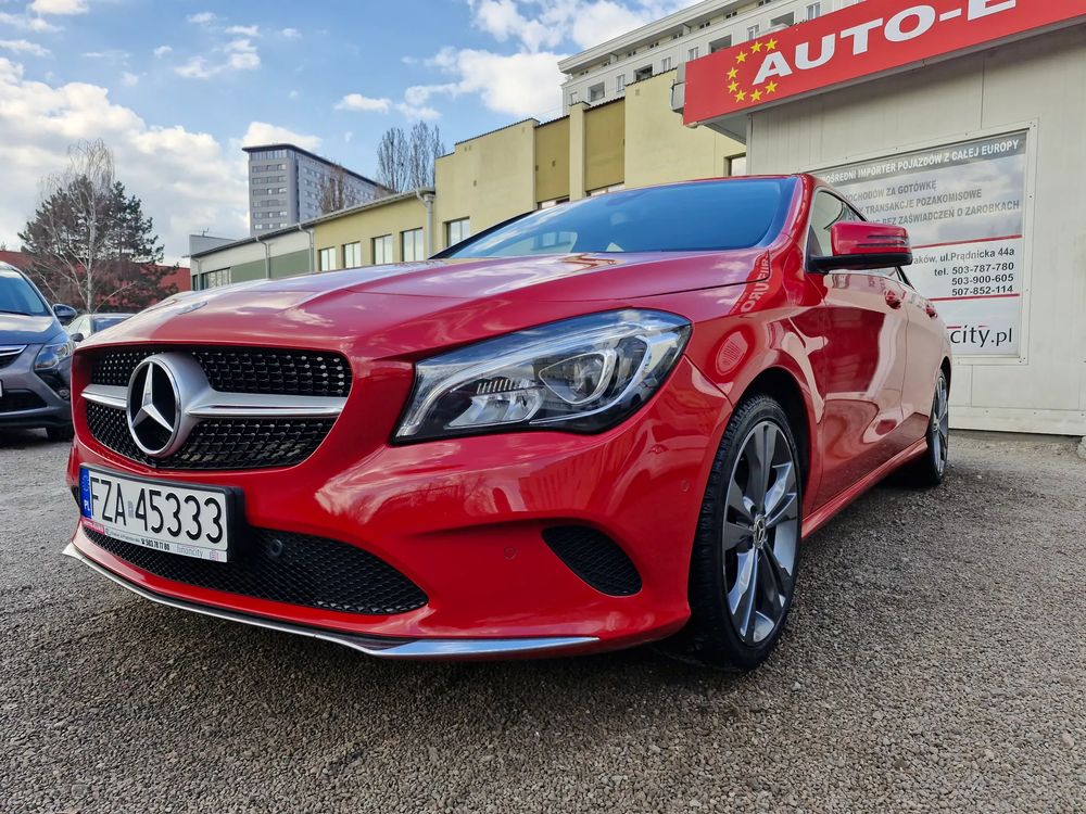 Mercedes-Benz CLA I 220 4-Matic 2017
