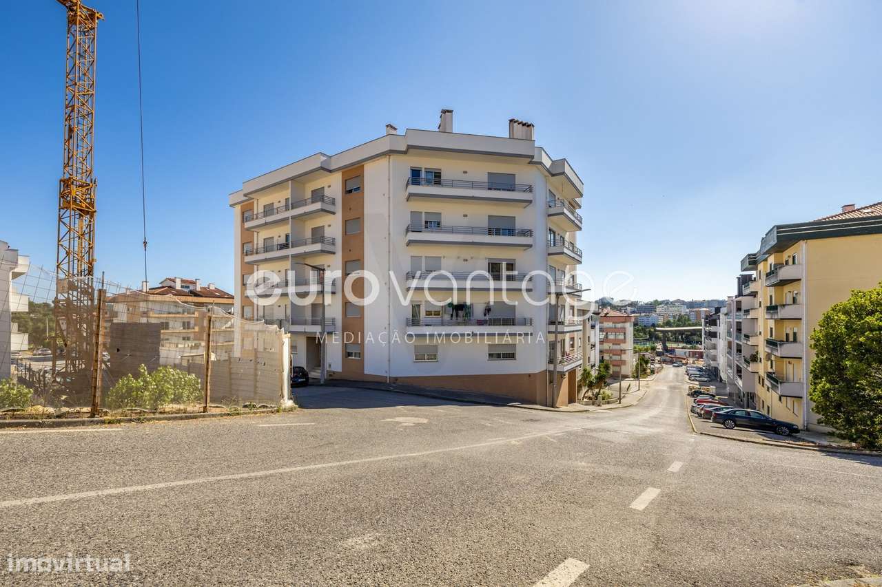 Apartamento T2 na Urbanização de São Romão-32