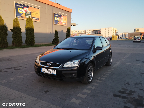 Ford Focus 2.0 Ghia - 2