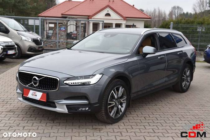 Volvo V90 Cross Country T6 AWD Pro - 8