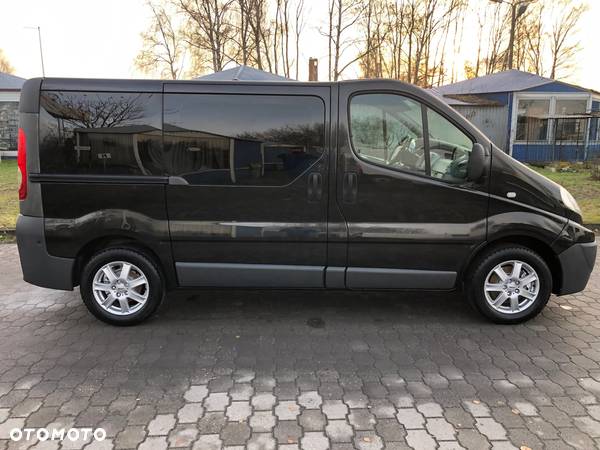 Renault Trafic 2.0 dCi 115 Passenger L1H1 Expression - 24