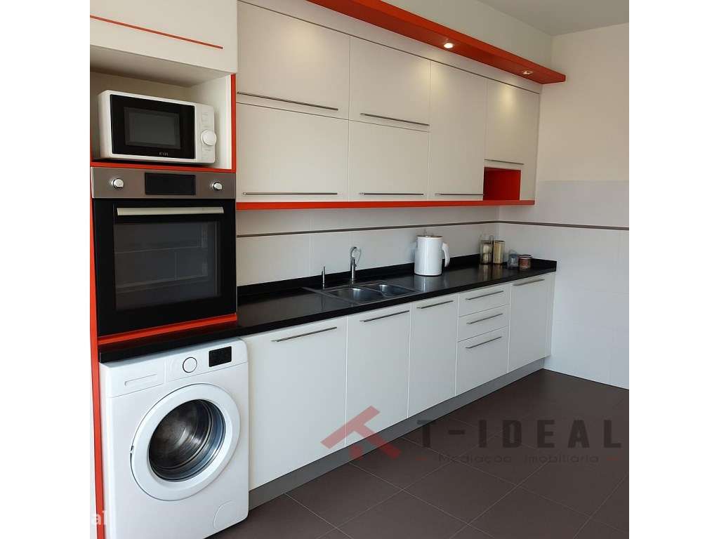 Apartamento T3 remodelado, na Lourinhã - Grande imagem: 3/23