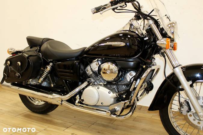 Honda Shadow - 4