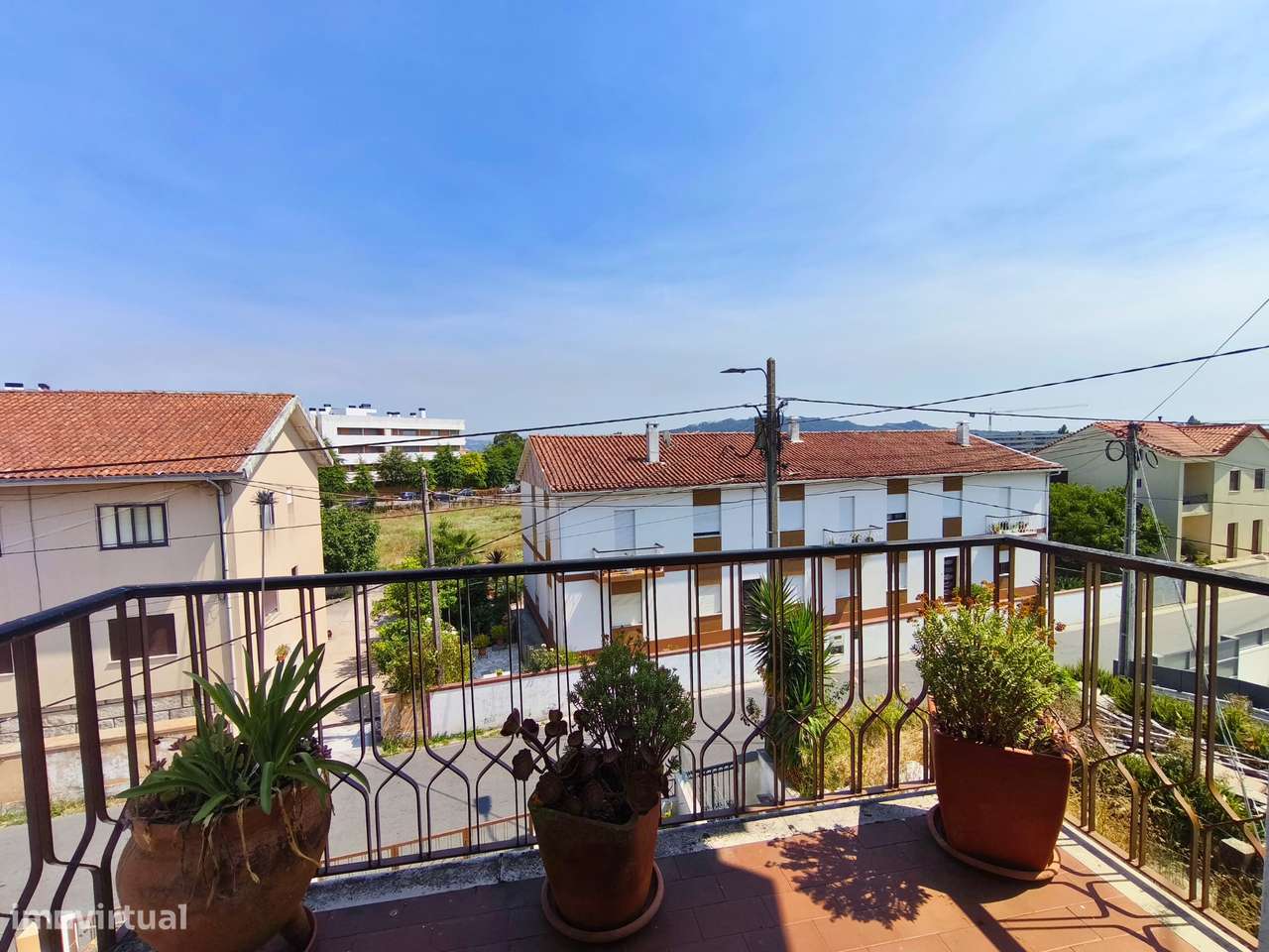 Andar Moradia T2, Meadela-19