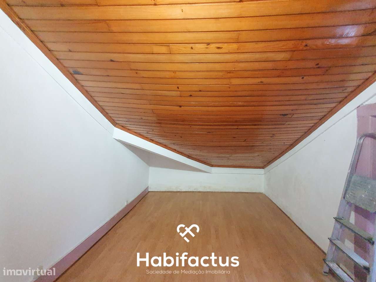 Prédio á venda com 3 apartamentos em Paranhos da Beira - Seia - Guarda-33