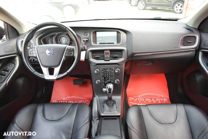 Volvo V40 Cross Country D3 Geartronic - 9