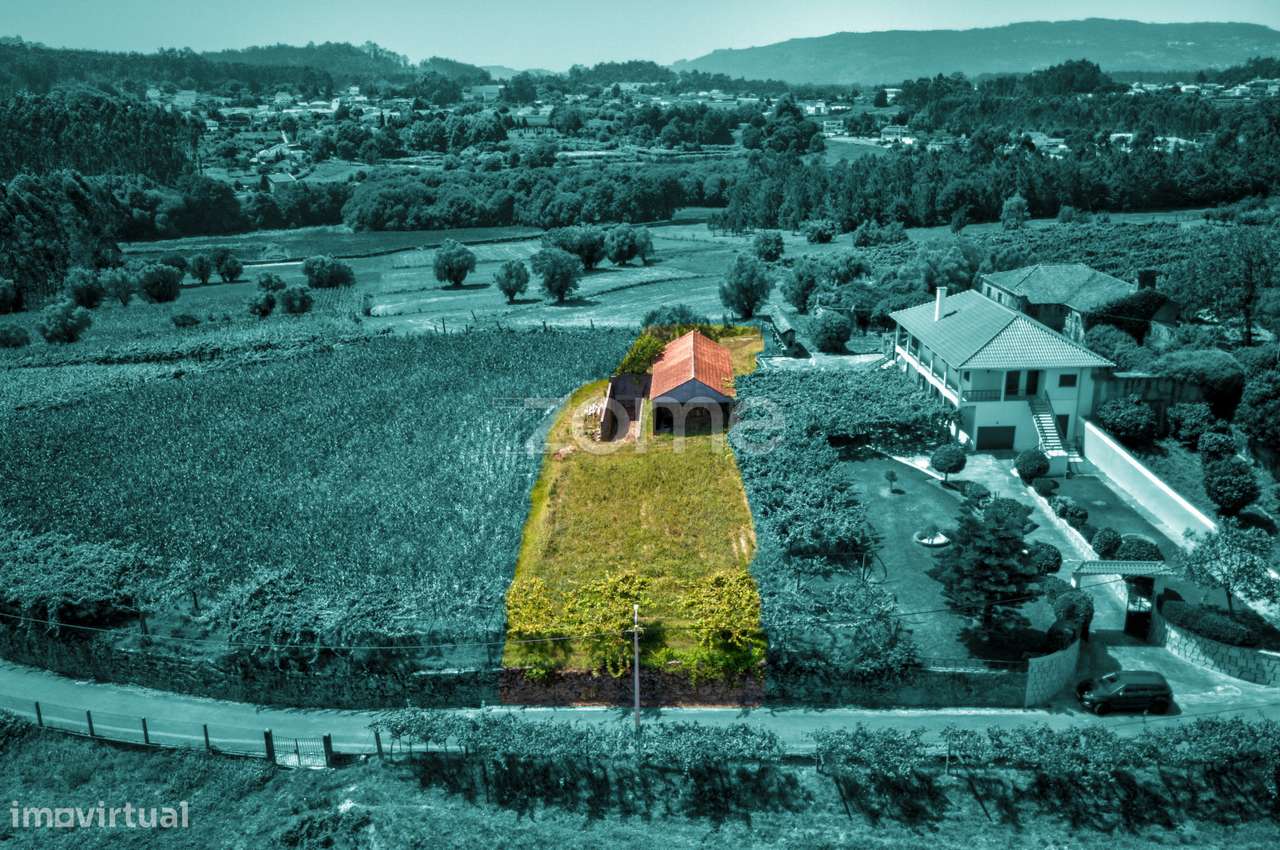 Terreno Rustico com 9000m2 colm viabilidade construtiva - Grande imagem: 2/13