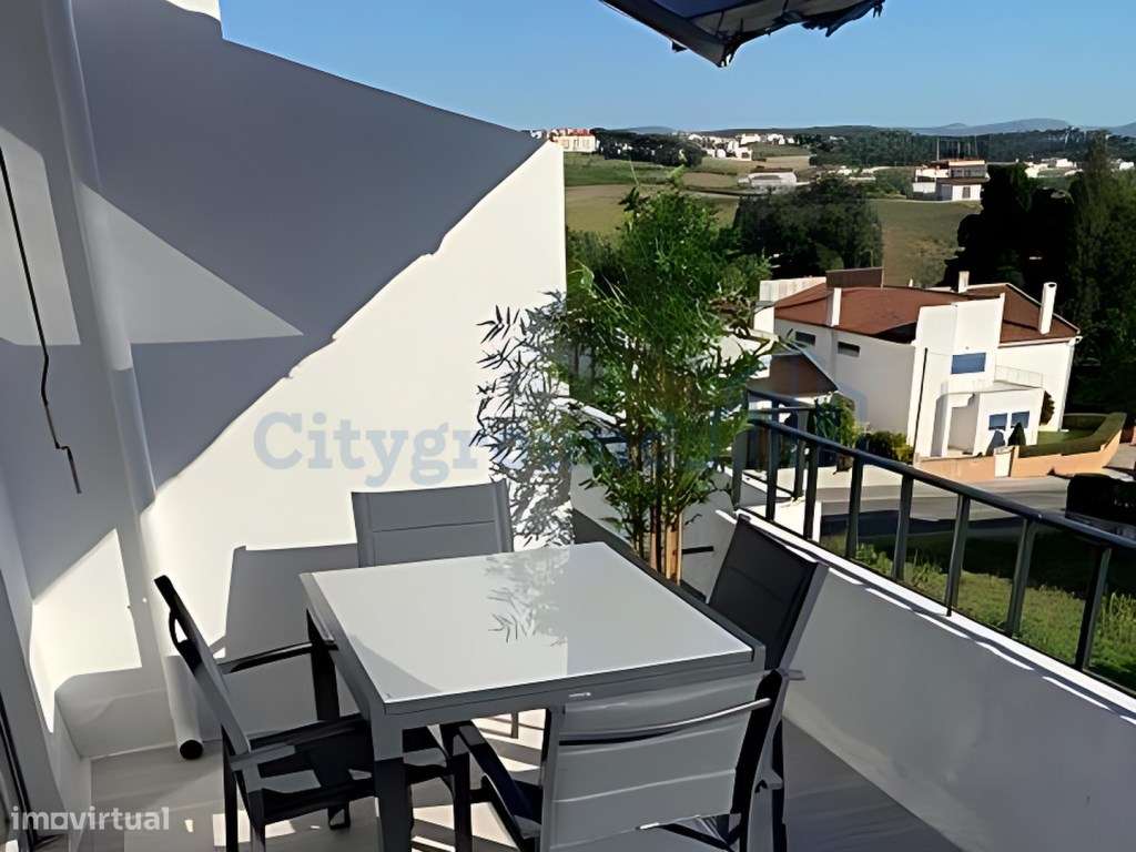 Duplex T3 com Varandas, Terraço e Vista Desafogada para o Castelo d...-17