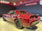 Dodge Challenger 5.7 R/T - 10