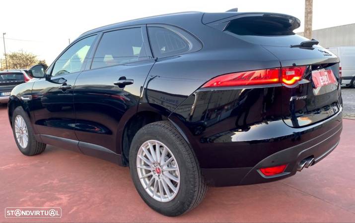 Jaguar F-Pace 2.0 i4D Pure - 3