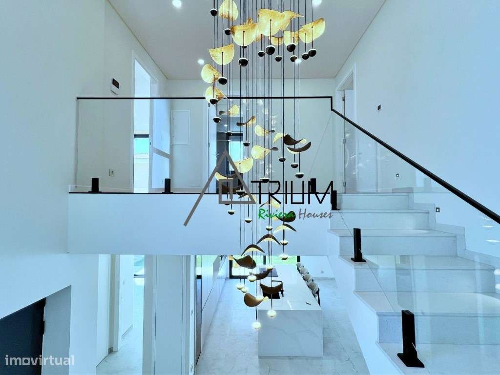 Moradia Contemporânea de Luxo com Piscina Aquecida, Jardim e Cave M...-20