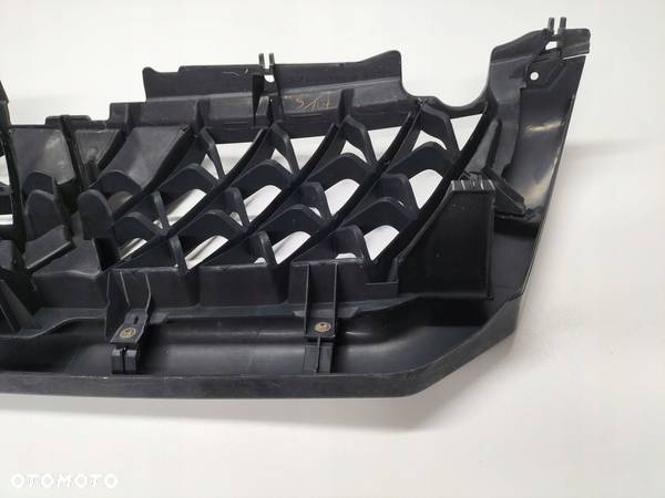 ATRAPA GRILL MITSUBISHI PAJERO SPORT - 7