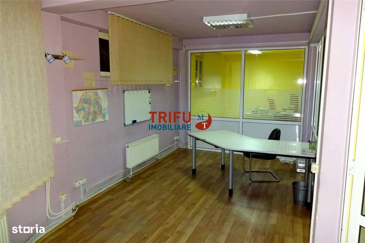 Spatiul comercial de inchiriat in Cetate - Imagine principală: 1/7