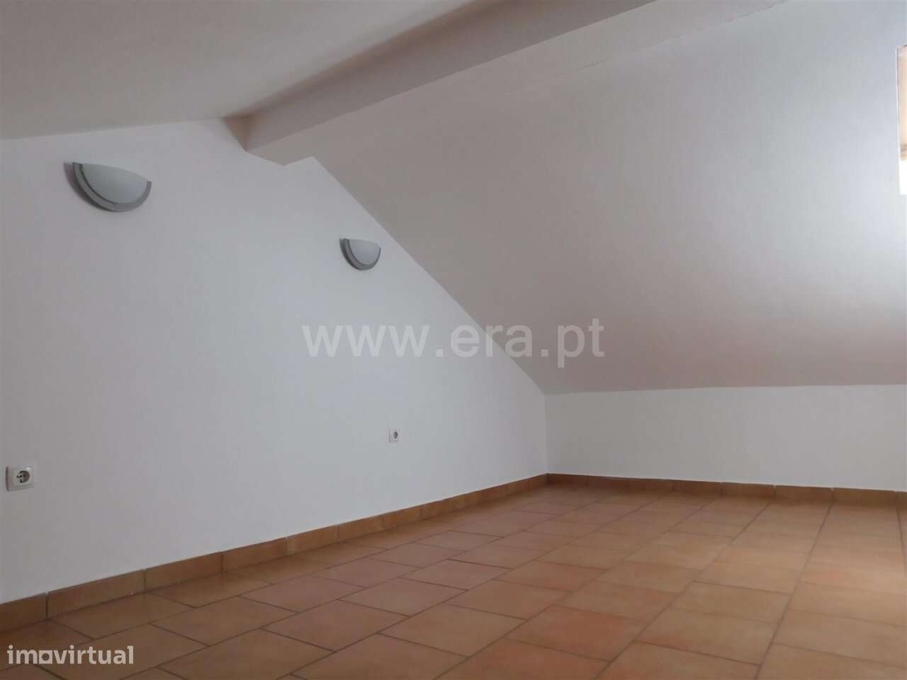 Moradia T2 / Seia, Seia-10