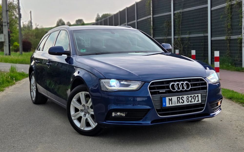 Audi A4 B8 2.0 TDI DPF clean diesel quattro Attraction 2015