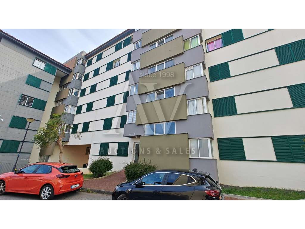 Apartamento T3 - Caniço - SANTA CRUZ - MADEIRA | LEILÃO ELETRÓNICO ... - Grande imagem: 4/5
