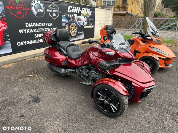 Can-Am Spyder - 6