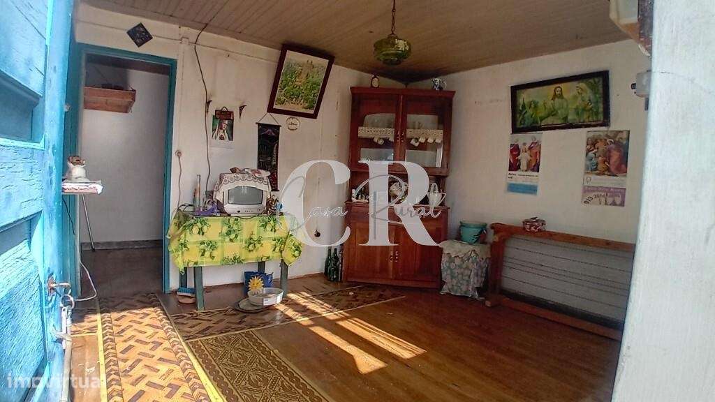 Moradia em pedra em Figueiró dos Vinhos com terreno e poço de água - Grande imagem: 5/40