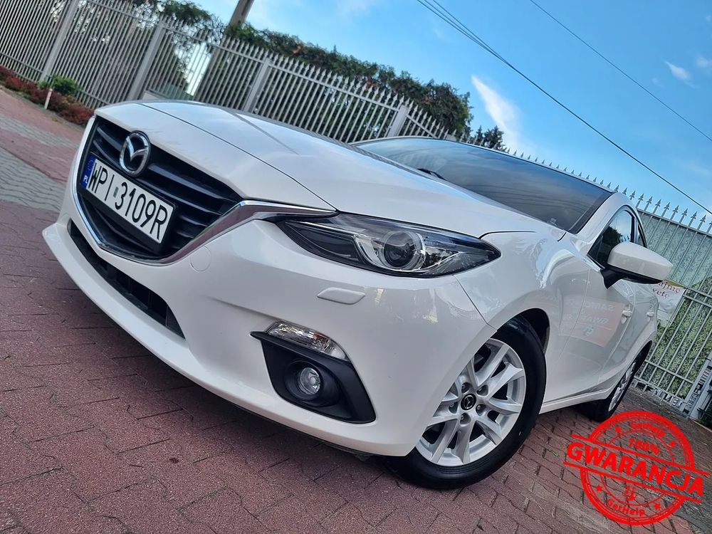 Mazda 3 III (2013-) SKYACTIV-G 120 Center-Line 2015