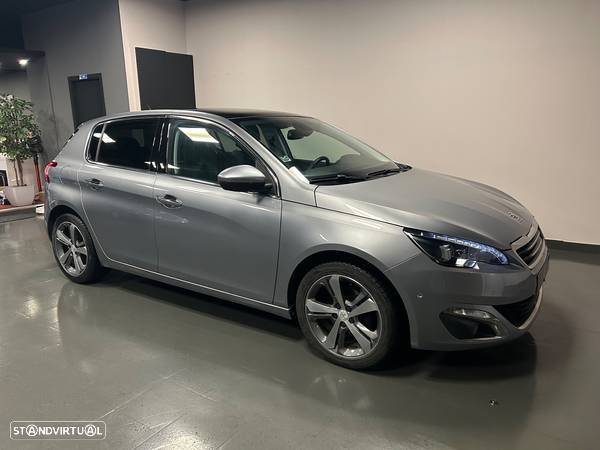 Peugeot 308 1.2 PureTech Allure Full LED - 40