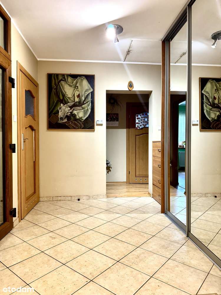 Wojcieszyce-parterowy dom wolnostojący na dużej działce, fotowoltaika-15