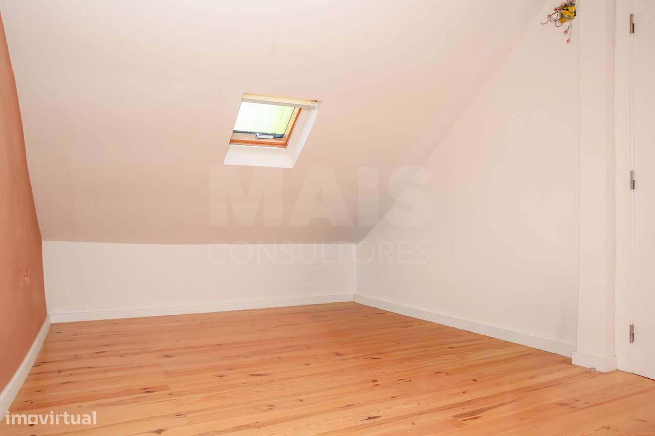 Moradia T2 com Terreno-25