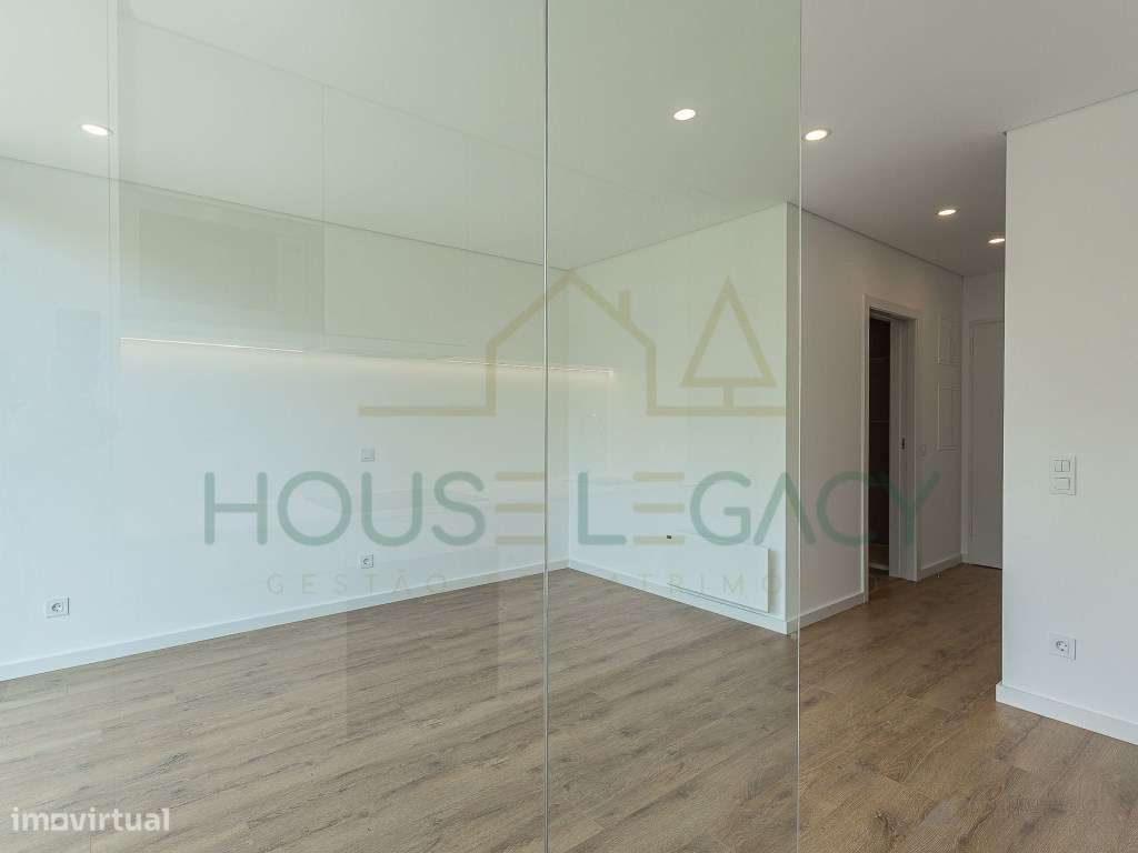 Apartamento T0 Novo com Varanda e Lugar de Garagem | Agra Campus 3 ...-15