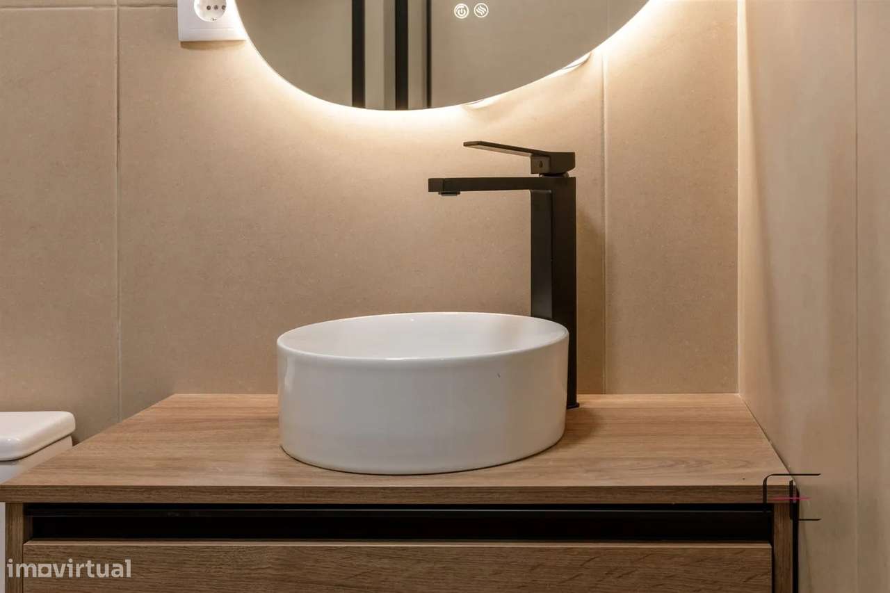 Apartamento T4, Porto, Porto-13