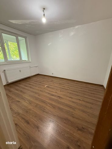 Apartament 2 camere de vanzare Militari/Gorjului 5 minute de Metrou-0