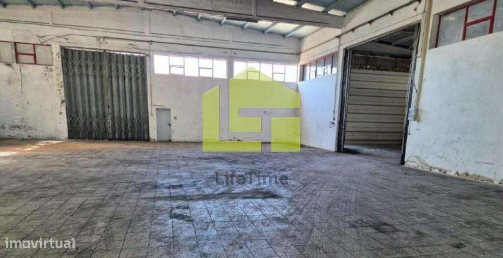 Armazém em Vila Real - Grande imagem: 4/18