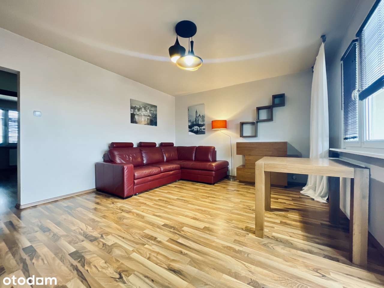 Duża loggia | Dwustronne | Piwnica | Parking | Pasaż handlowy | Skwer - Pełny obrazek: 4/19