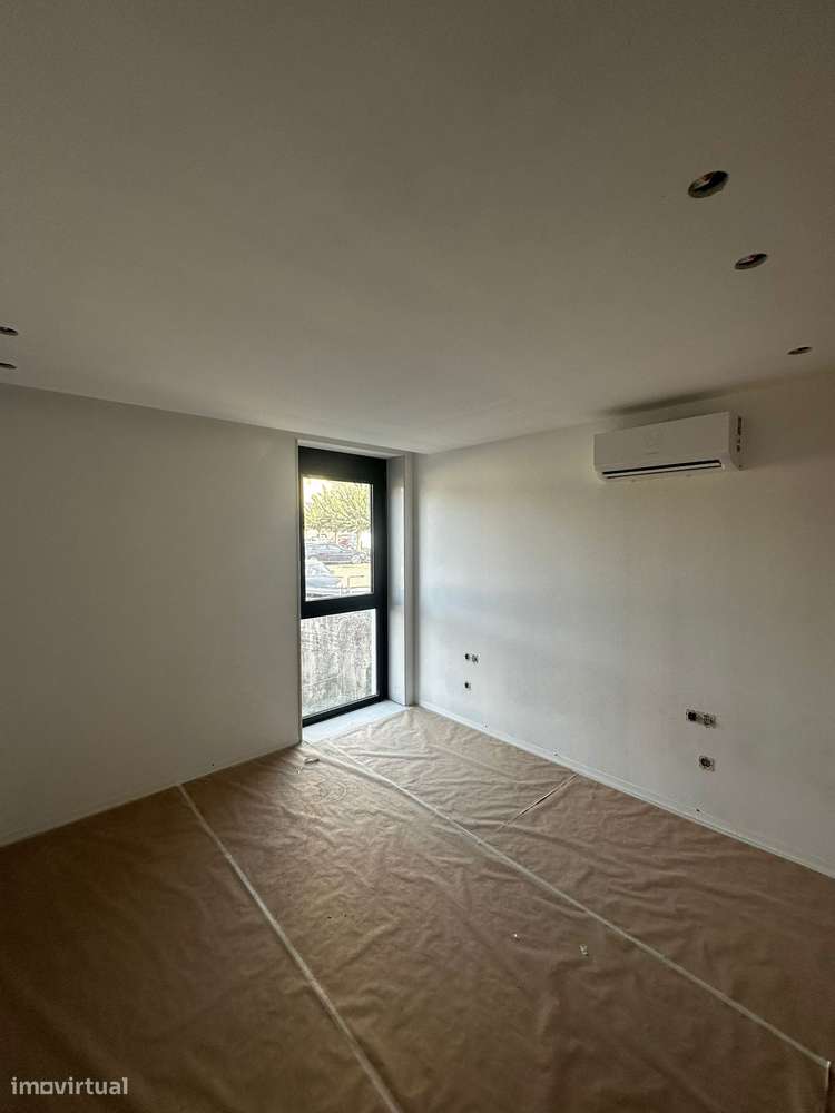 **Apartamento T2 em Vila Nova de Famalicão - Oportunidade Única! ** - Grande imagem: 5/27
