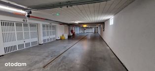 Garaż 19m2 w hali garażowej ul.Franciszkańska 3.