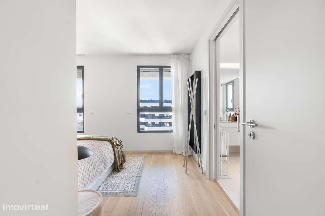 Apartamento T2 com piscina, Parque das Nações, Lisboa-16