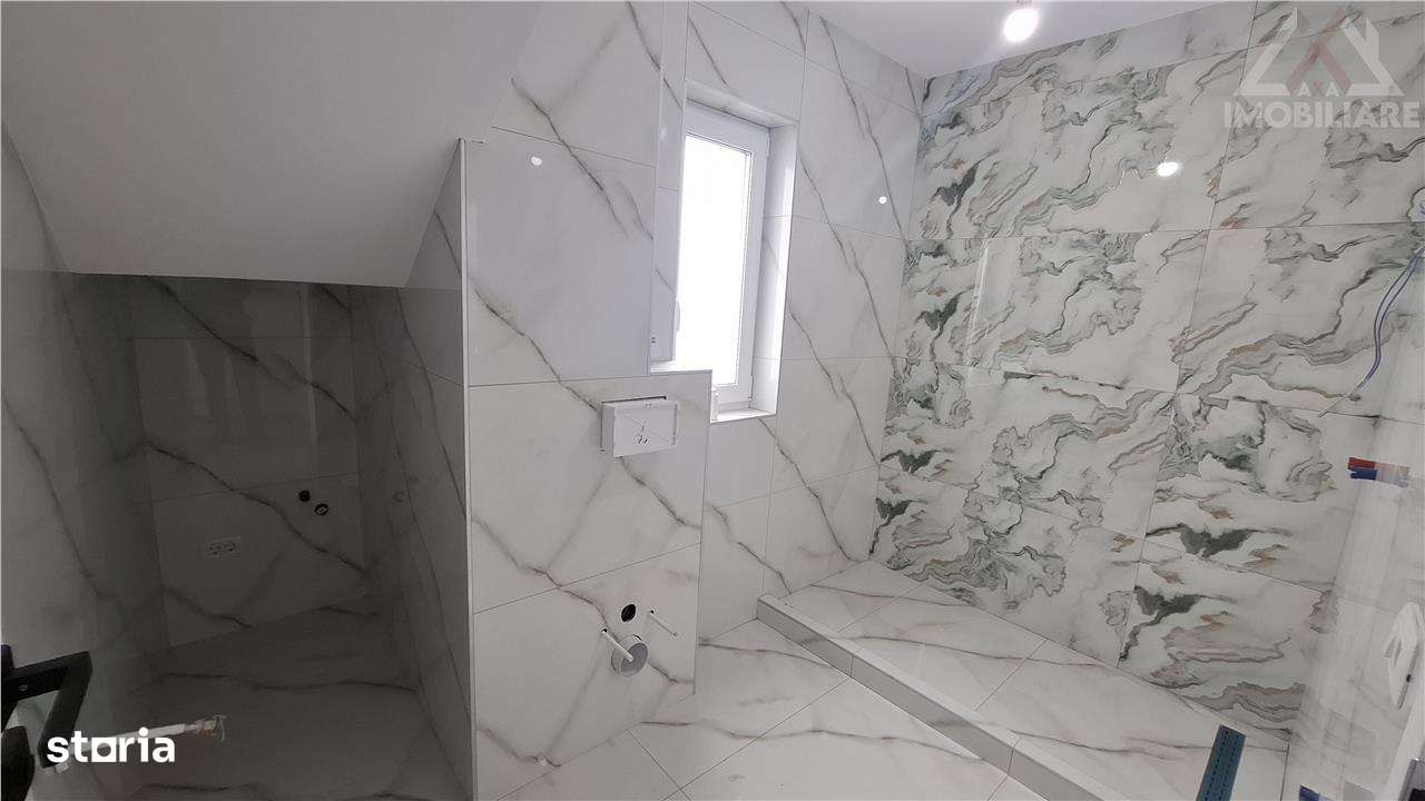 Case Valea Lupului,4 camere,2 bai,Canalizare,0% Comision - Imagine principală: 4/12