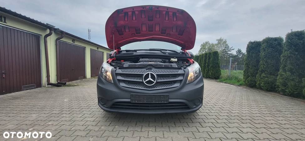 Mercedes-Benz Vito - 22