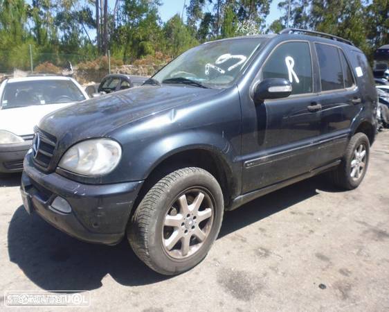 Mercedes ML 270 2002 - 2