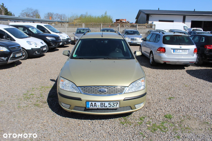 Ford Mondeo 1.8 Ambiente - 9