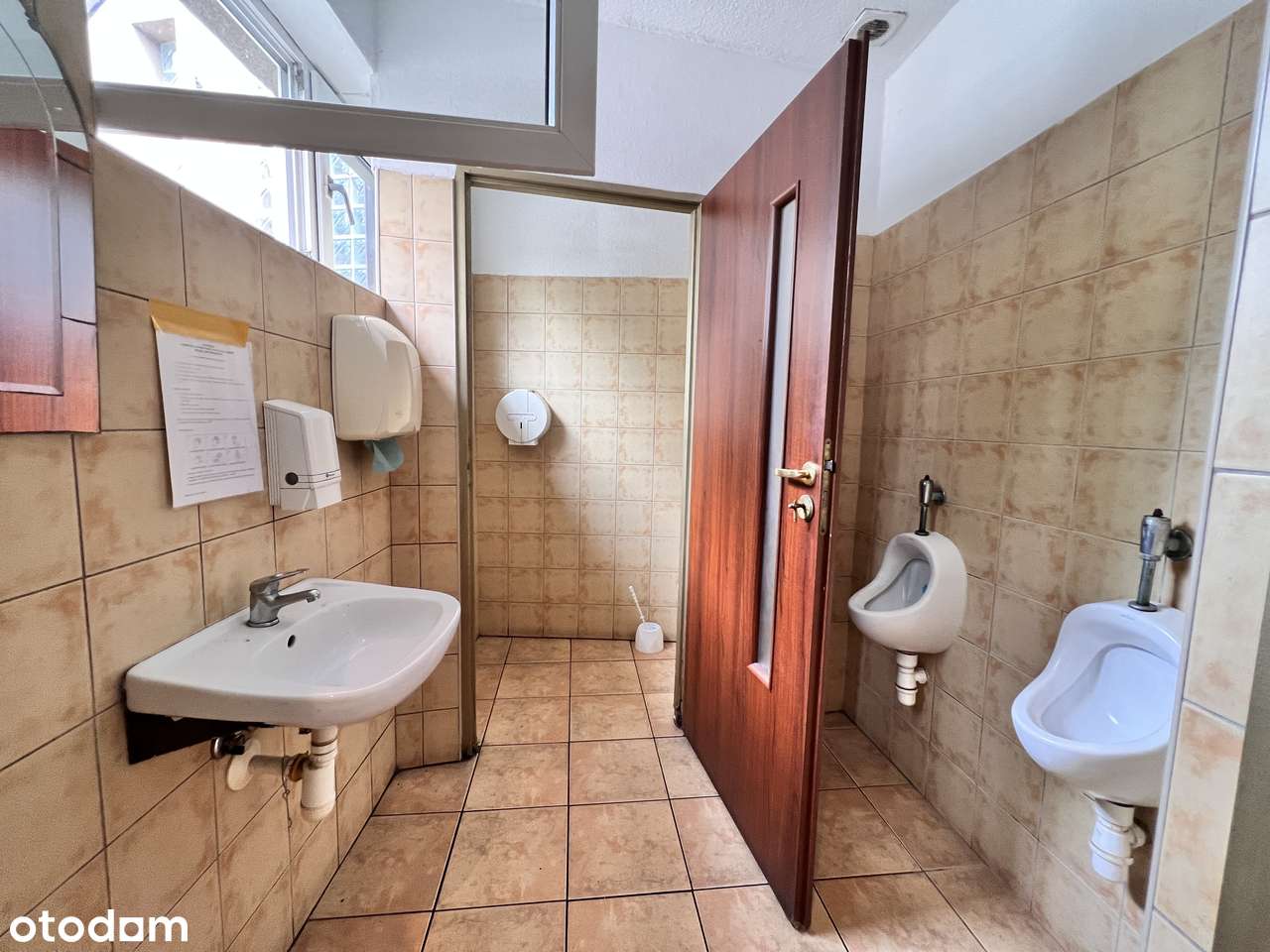 Budynek handlowo-usługowy Sosnowiec ul.Czarna.-19