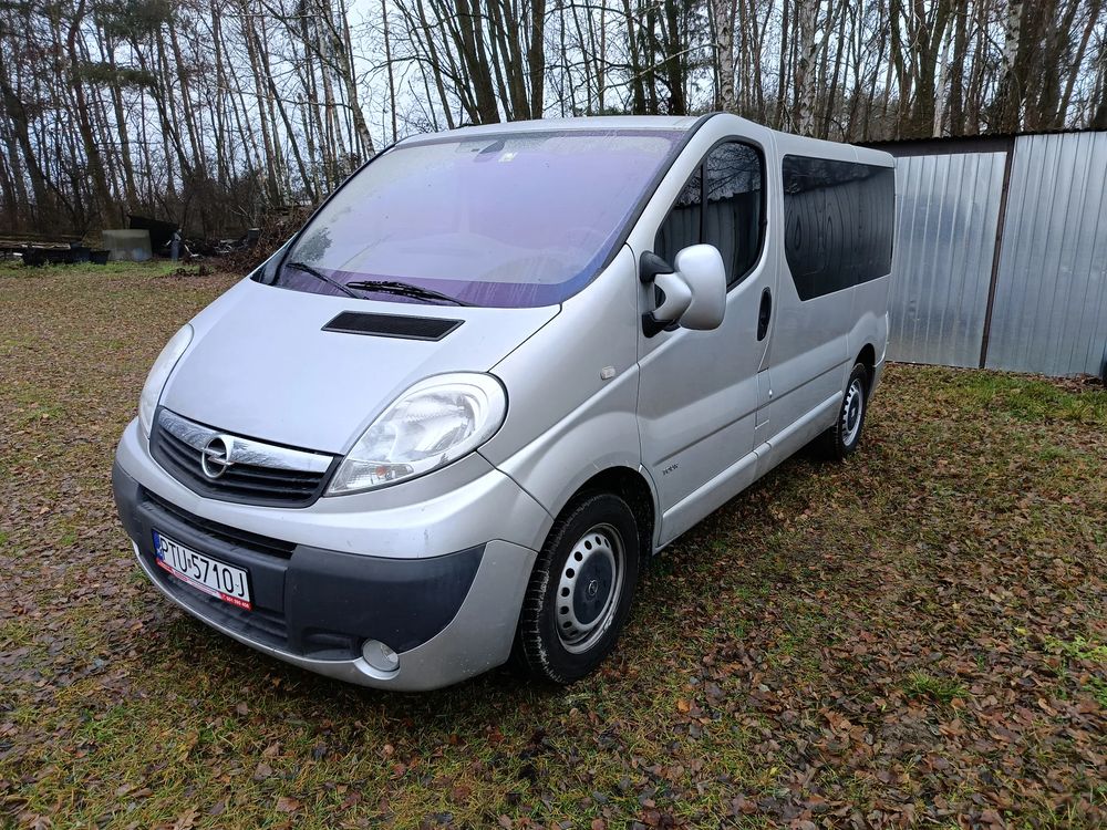 Opel Vivaro I Tour Cosmo L1H1 2014