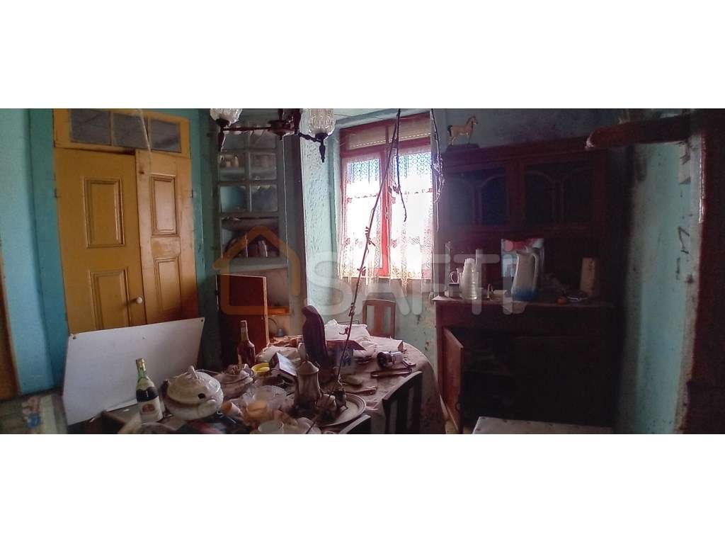 Casa para restauro - Grande imagem: 5/7