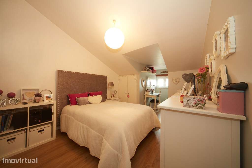 Apartamento T3 com, garagem em zona da Lousã-13