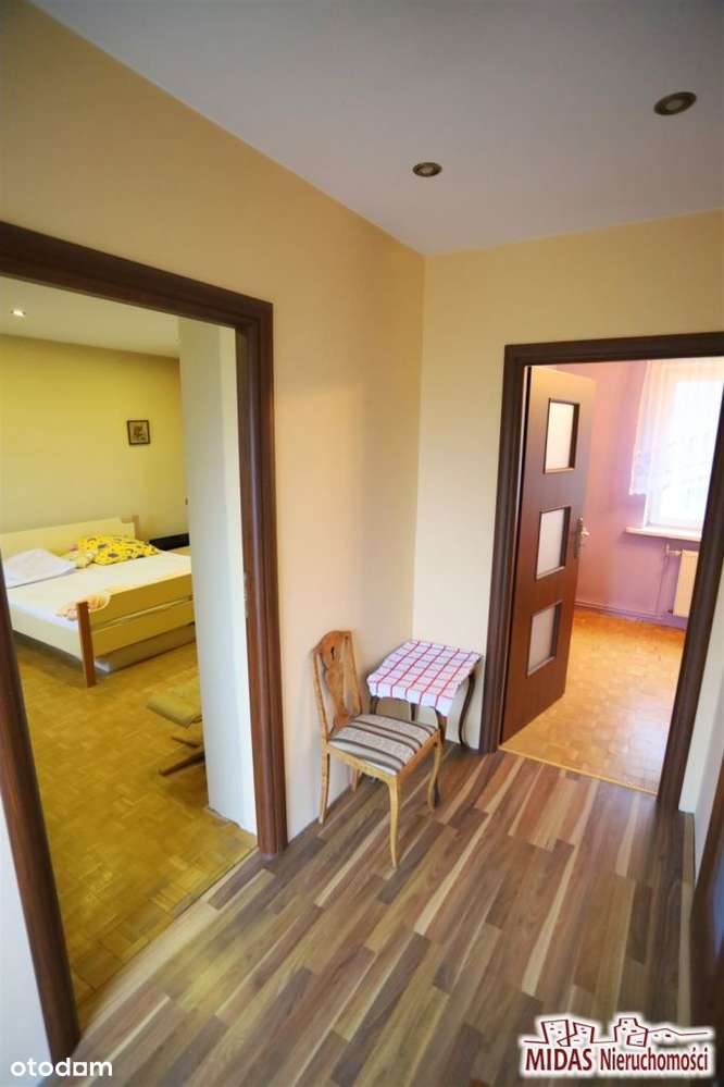 Bliźniak w atrakcyjnej lokalizacji-14