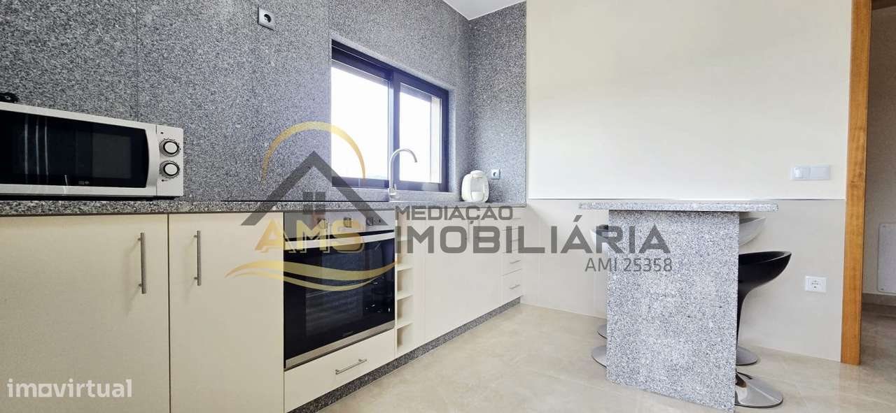 MORADIA T6 PARA VENDA-32