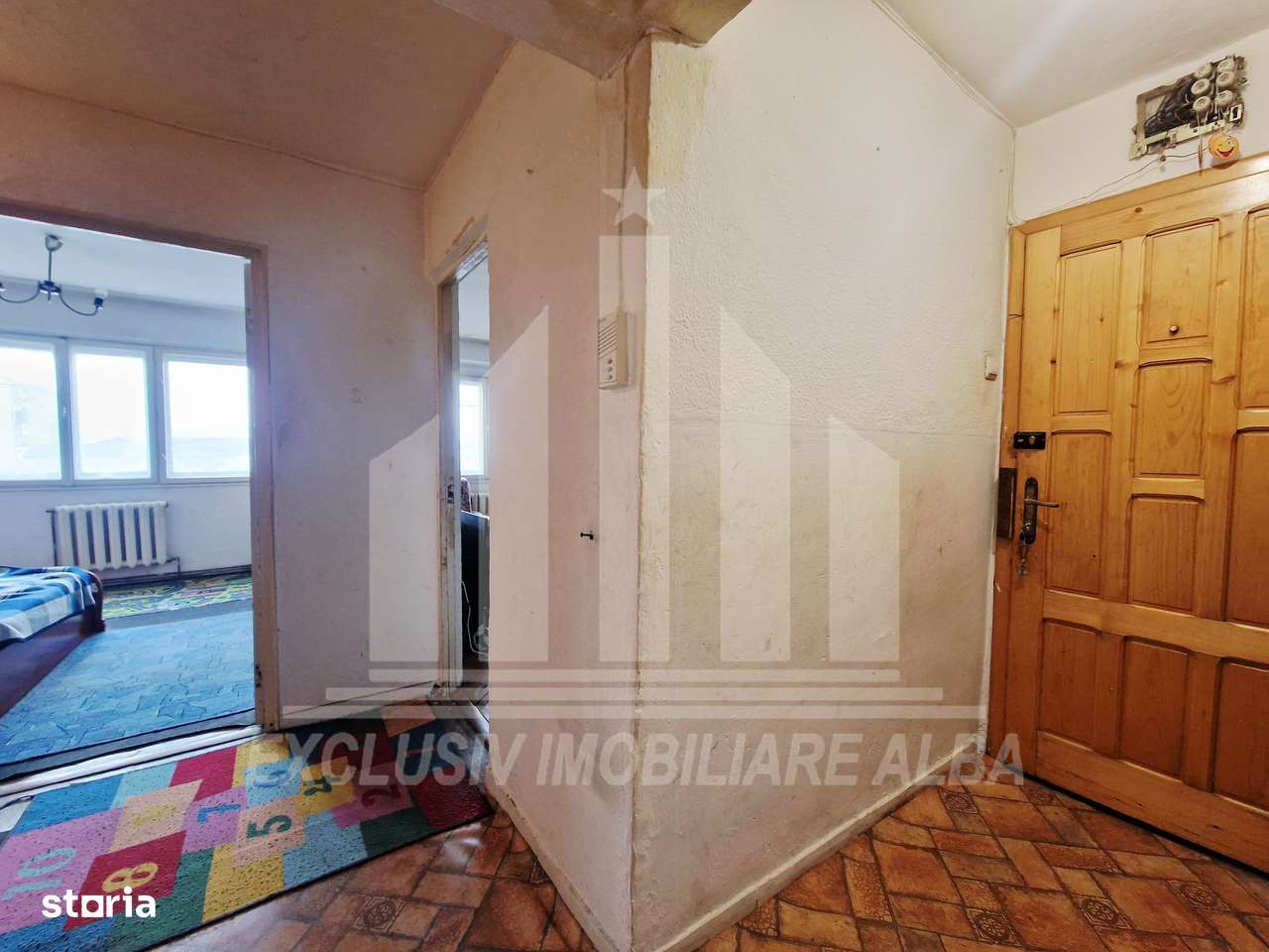 Apartament 3 camere | De vanzare | 65 mp | Cetate - Transilvaniei-2