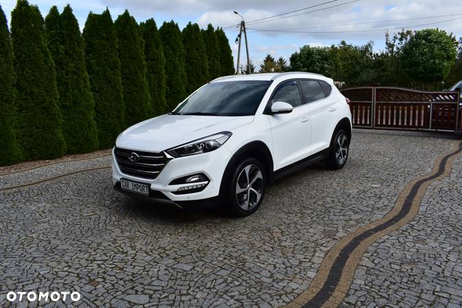 Hyundai Tucson 2.0 CRDi 4WD Intro Edition - 2