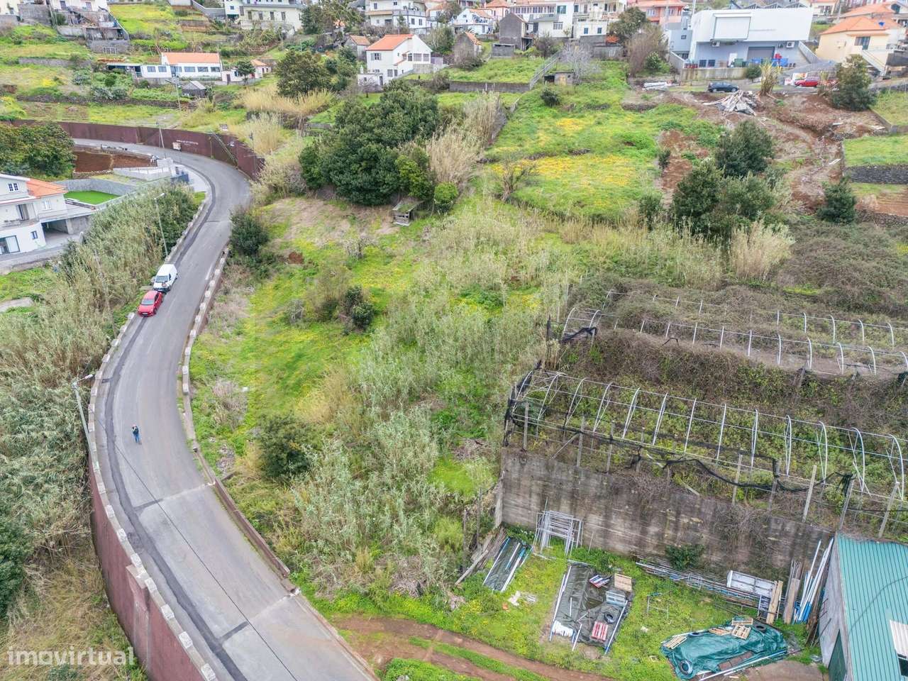 Terreno no Arco da Calheta com Projeto Aprovado e Vista Mar - Grande imagem: 3/15